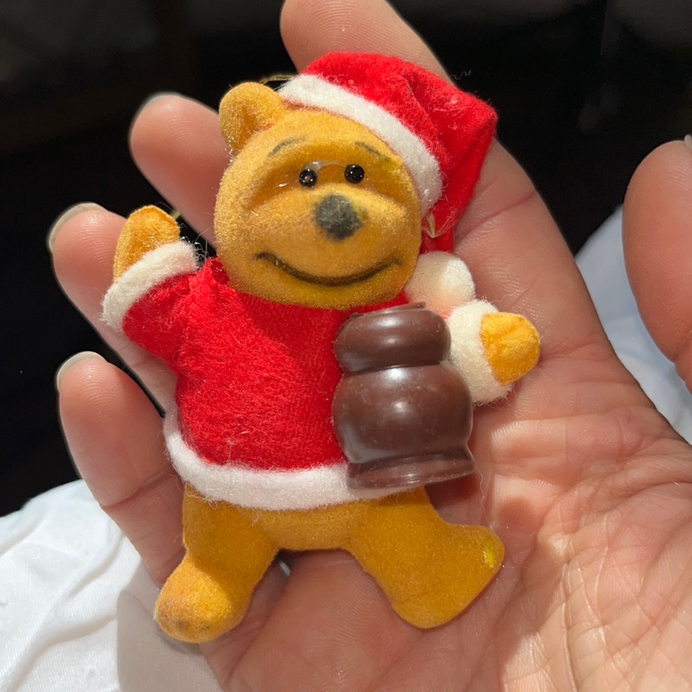 Old World Winnie the Poo Ornament Christmas CUTE